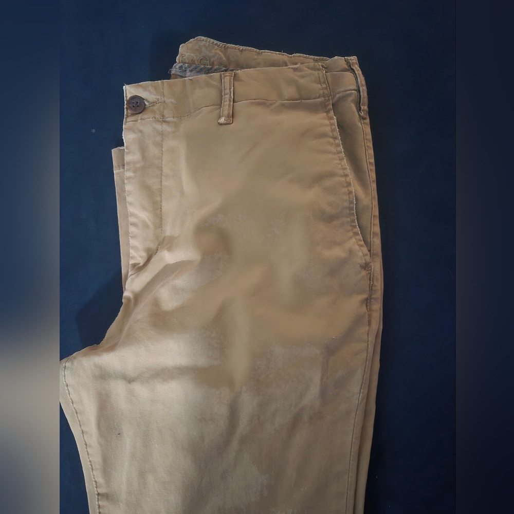 American Eagles Khakis pants for men